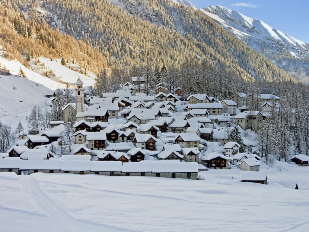 Hotel Ristorante Walser Bosco/Gurin Exterior foto